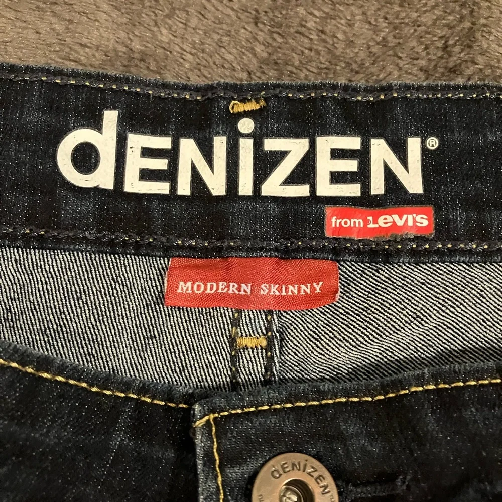 Denizen from Levi’s Jeans - Picture 5 of 8